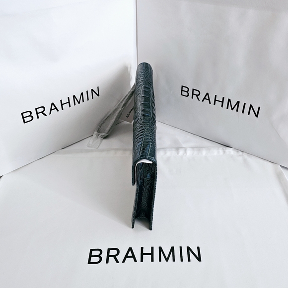 NWT Brahmin ZESTY GREEN Kaia Clutch w/Credit Card Wallet - Picture 5 of 16